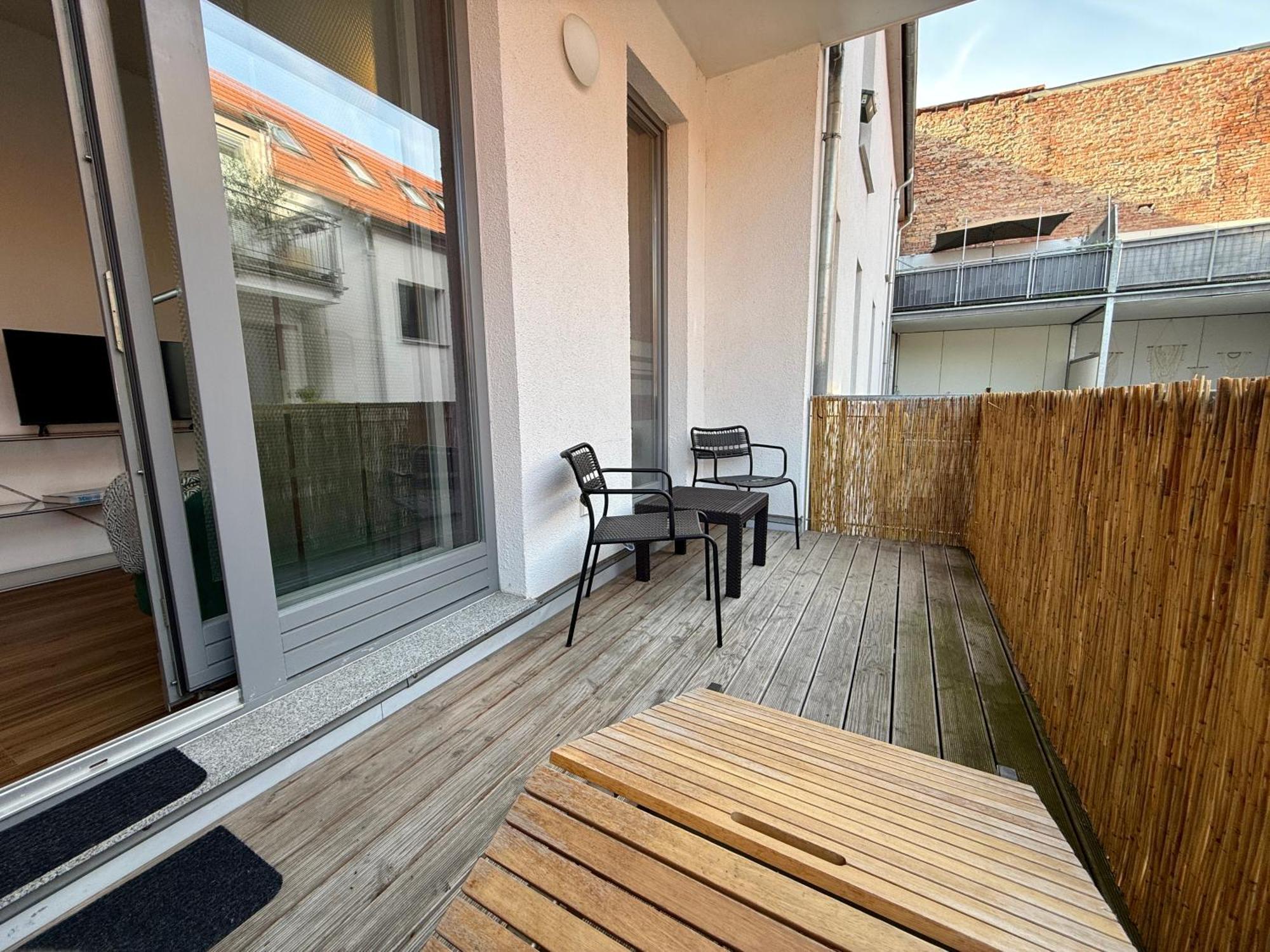 Balkon, Zentral, Modern, Erfurt City Exterior photo